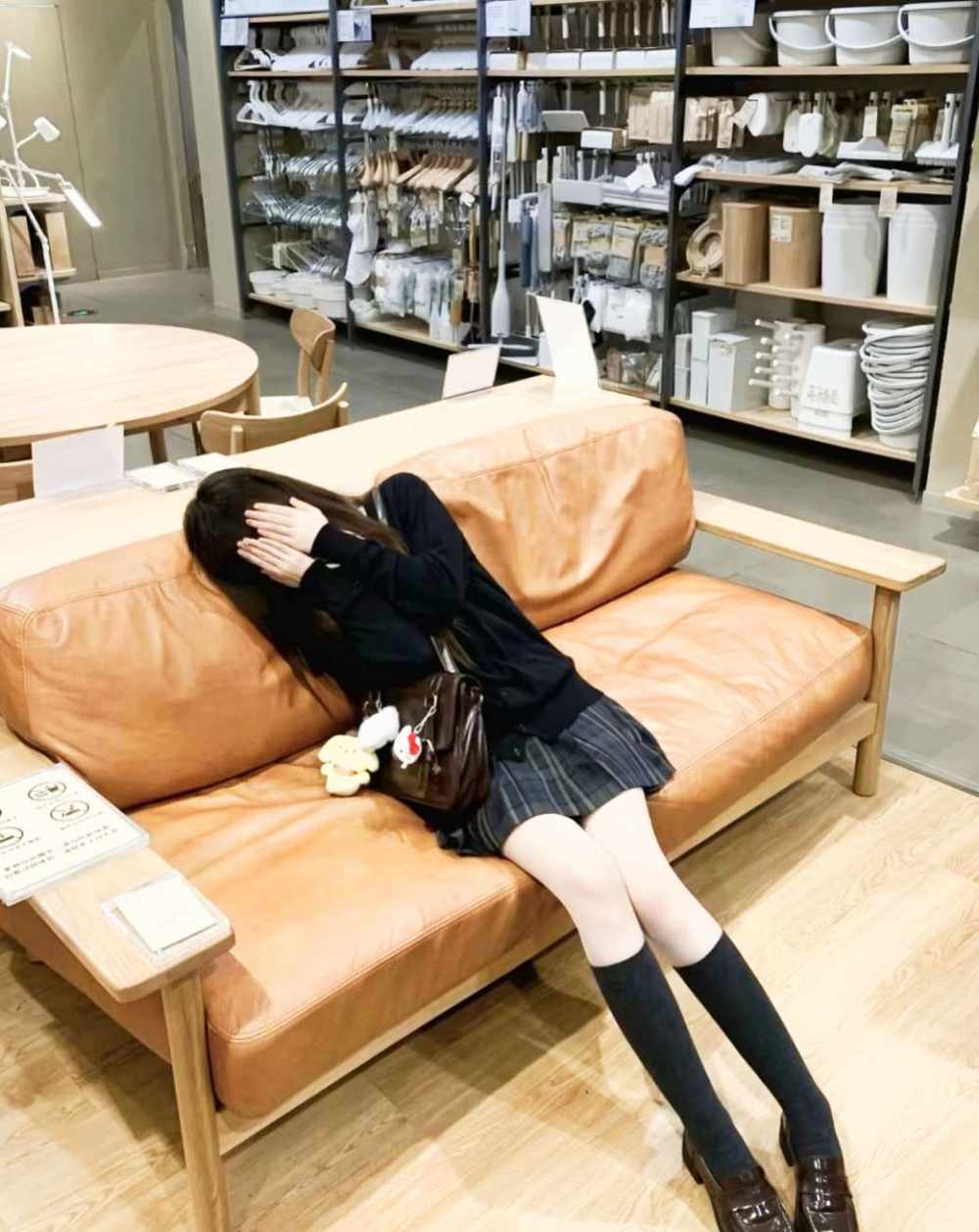 小君要抱抱发布的第1张图片