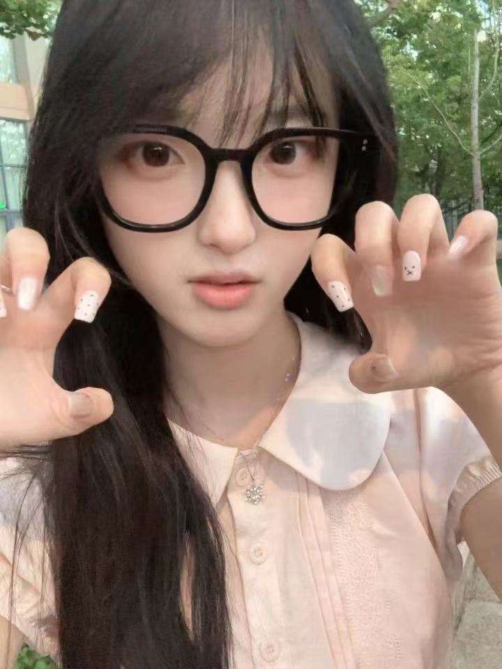 超级甜甜妹发布的第1张图片