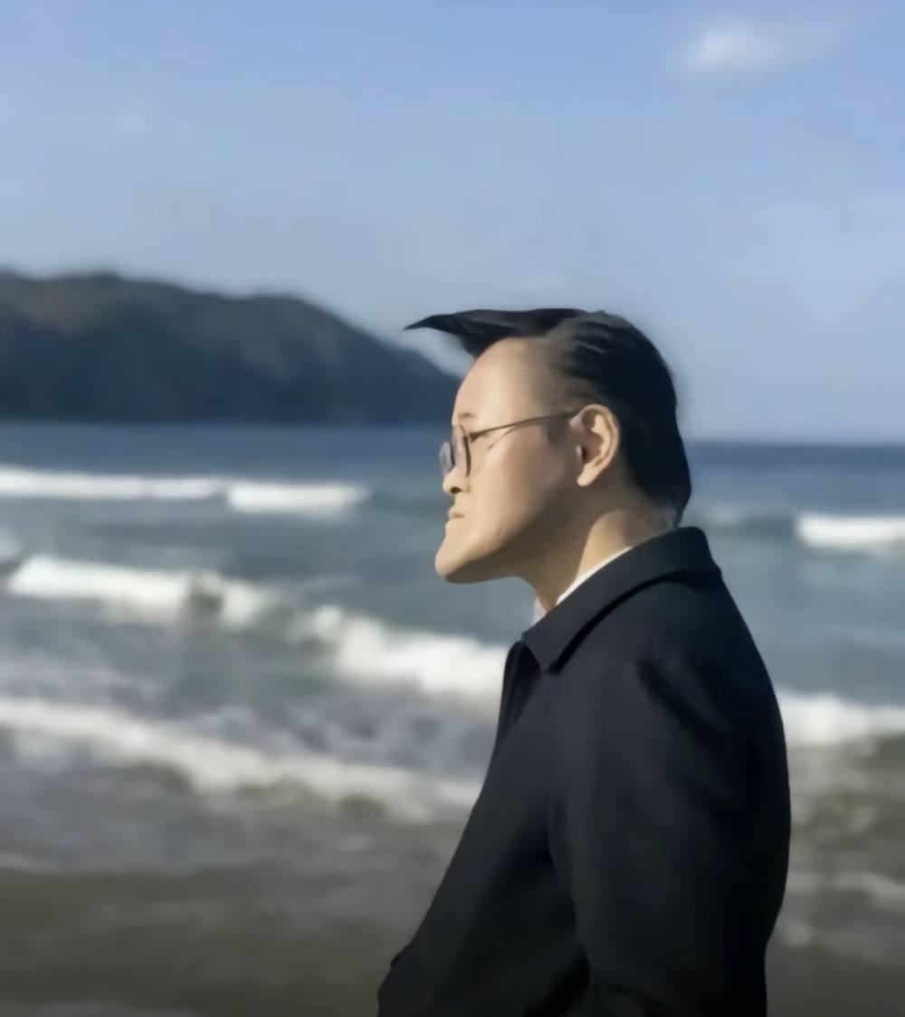 在蹲坑时短暂拥有尾巴发布的第1张图片