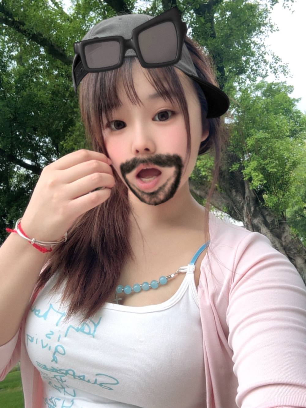 小y睡不着o发布的第1张图片