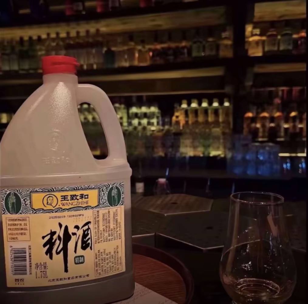 半夜偷电瓶发布的第1张图片