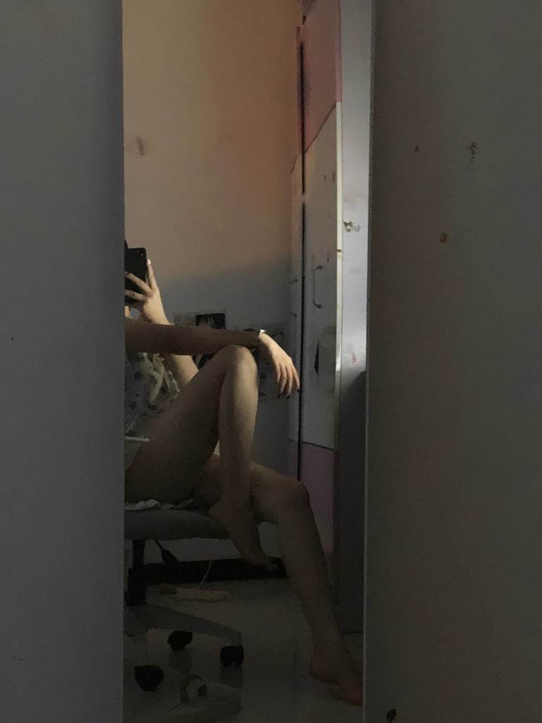 净月。发布的第1张图片