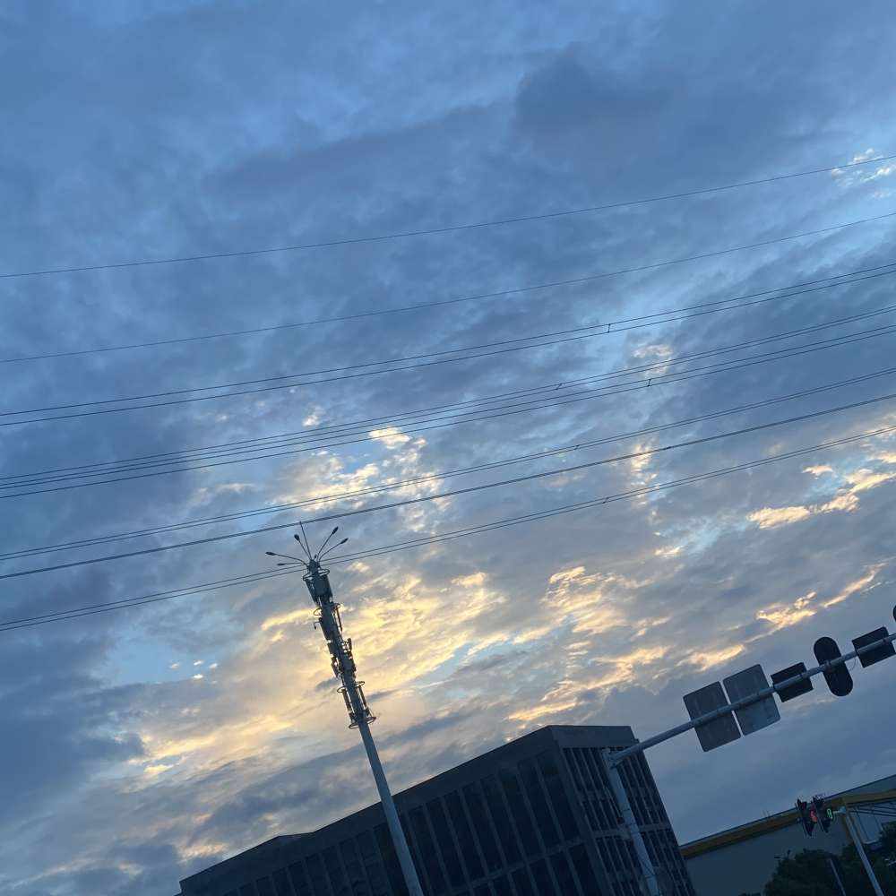 落日余晖待你而归~发布的第1张图片