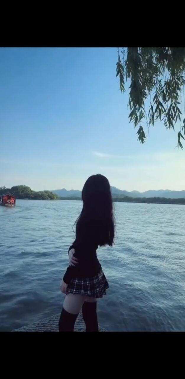 越 界发布的第1张图片