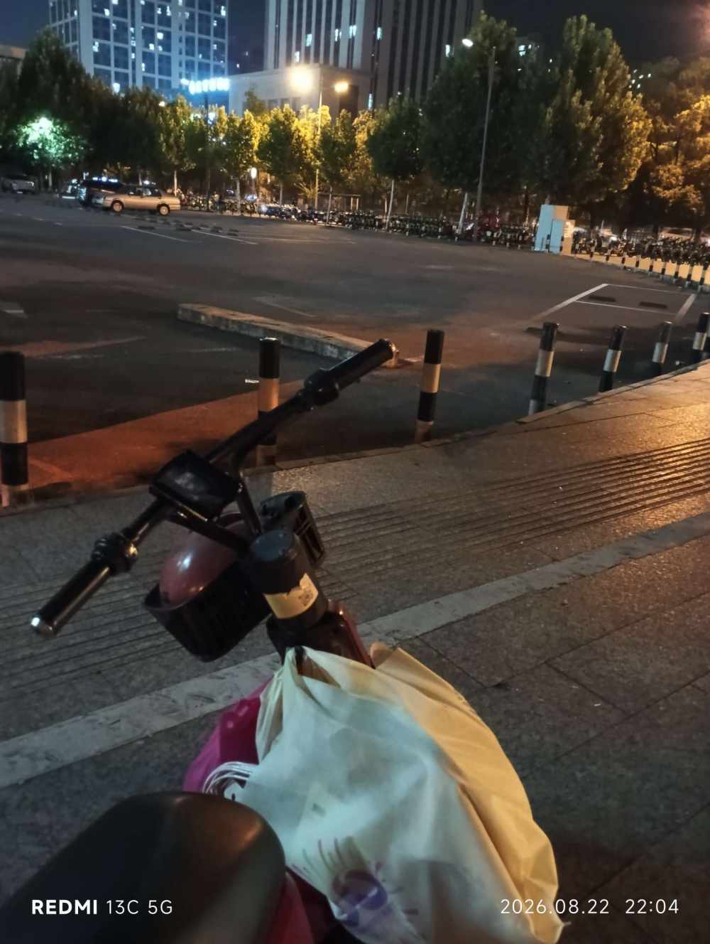 不负韶华只为自己（女陪接娱排代）发布的第4张图片