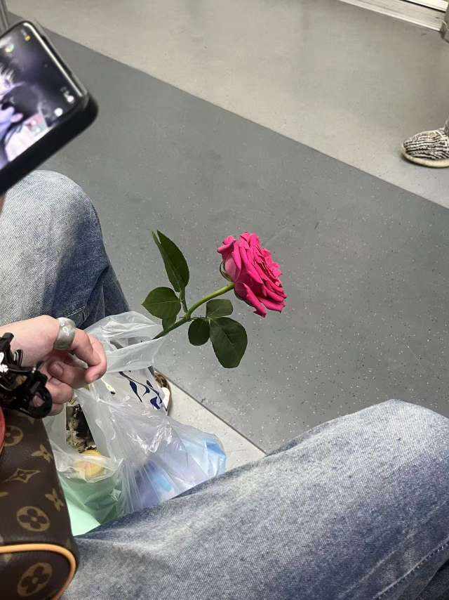 后爸李发布的第1张图片