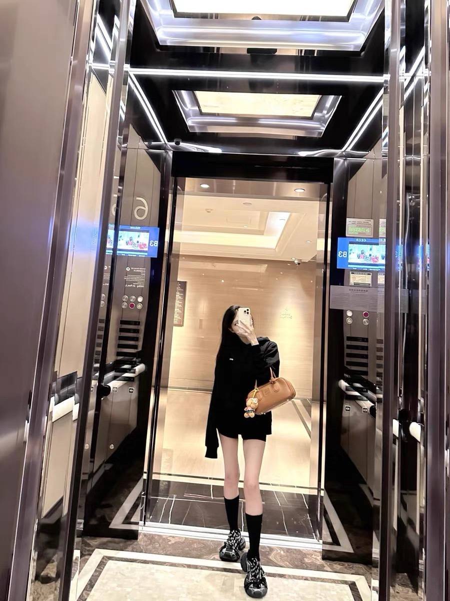 🍑‘dddd)🕶️发布的第1张图片