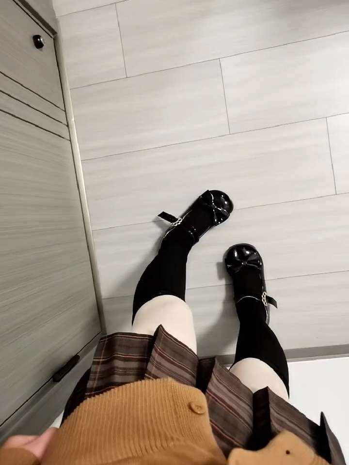 半月子发布的第1张图片