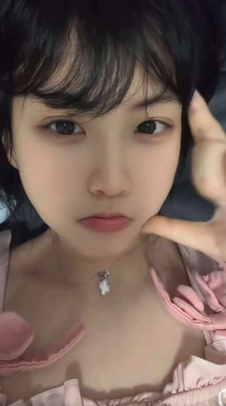 小草莓🍓`发布的第1张图片