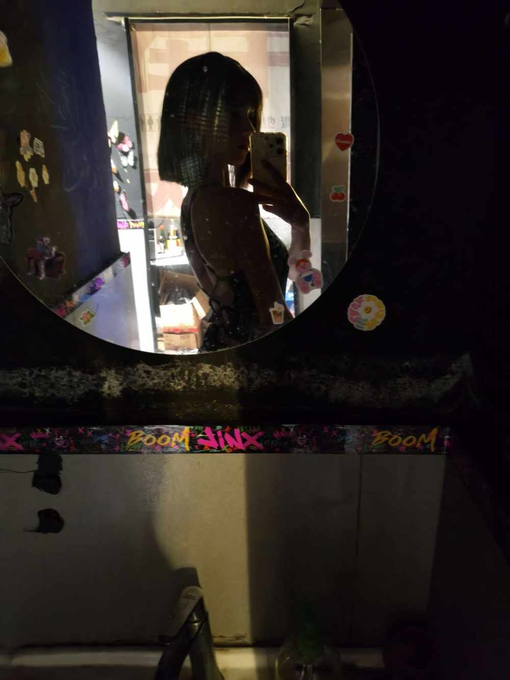 Her Majesty发布的第1张图片