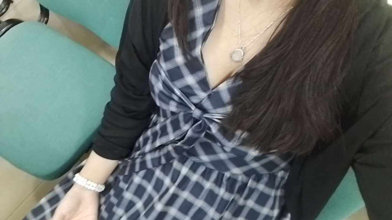 一个甜妹罢了（绿）发布的第2张图片