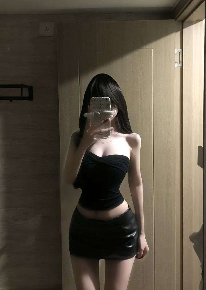 玲清清发布的第1张图片