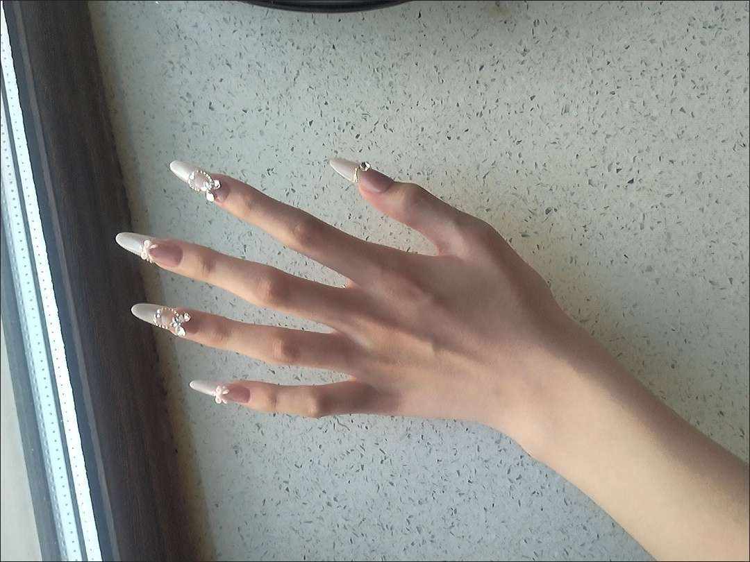 叫哥哥图片1
