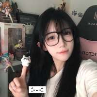 雅雅小可爱⭐(技术话多)头像