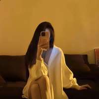 小忆^头像