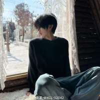 咸鱼L头像