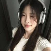 我在这O_o头像