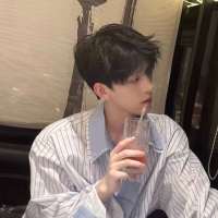 吊炸天^O^头像