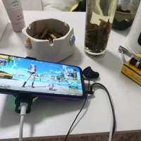 默陌。头像