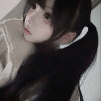 ．碎🌸（陪玩和单纯聊天搞抽象）头像
