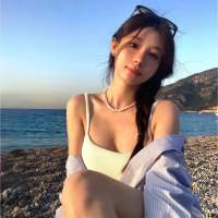 小依依🍓头像